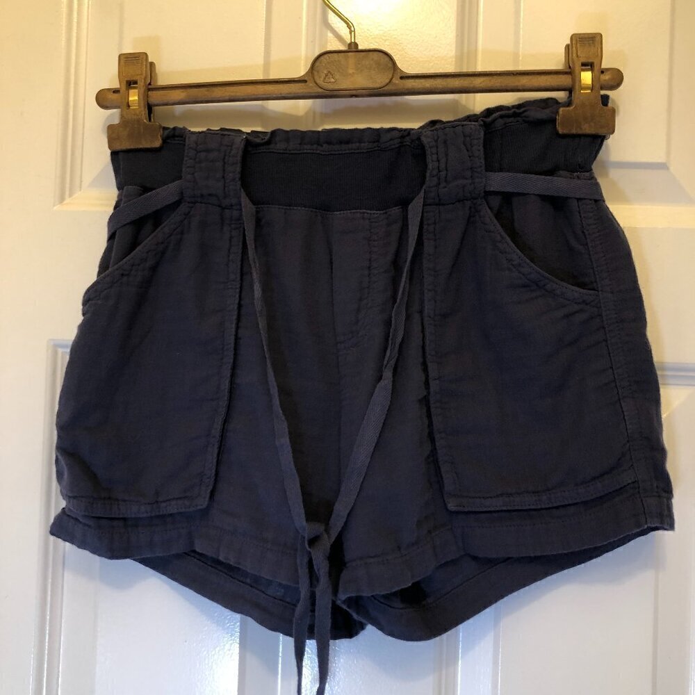 Splendid 100% Cotton Tie Elastic Waist Shorts Navy Size S EUC CLOSET CLEAR-OUT!